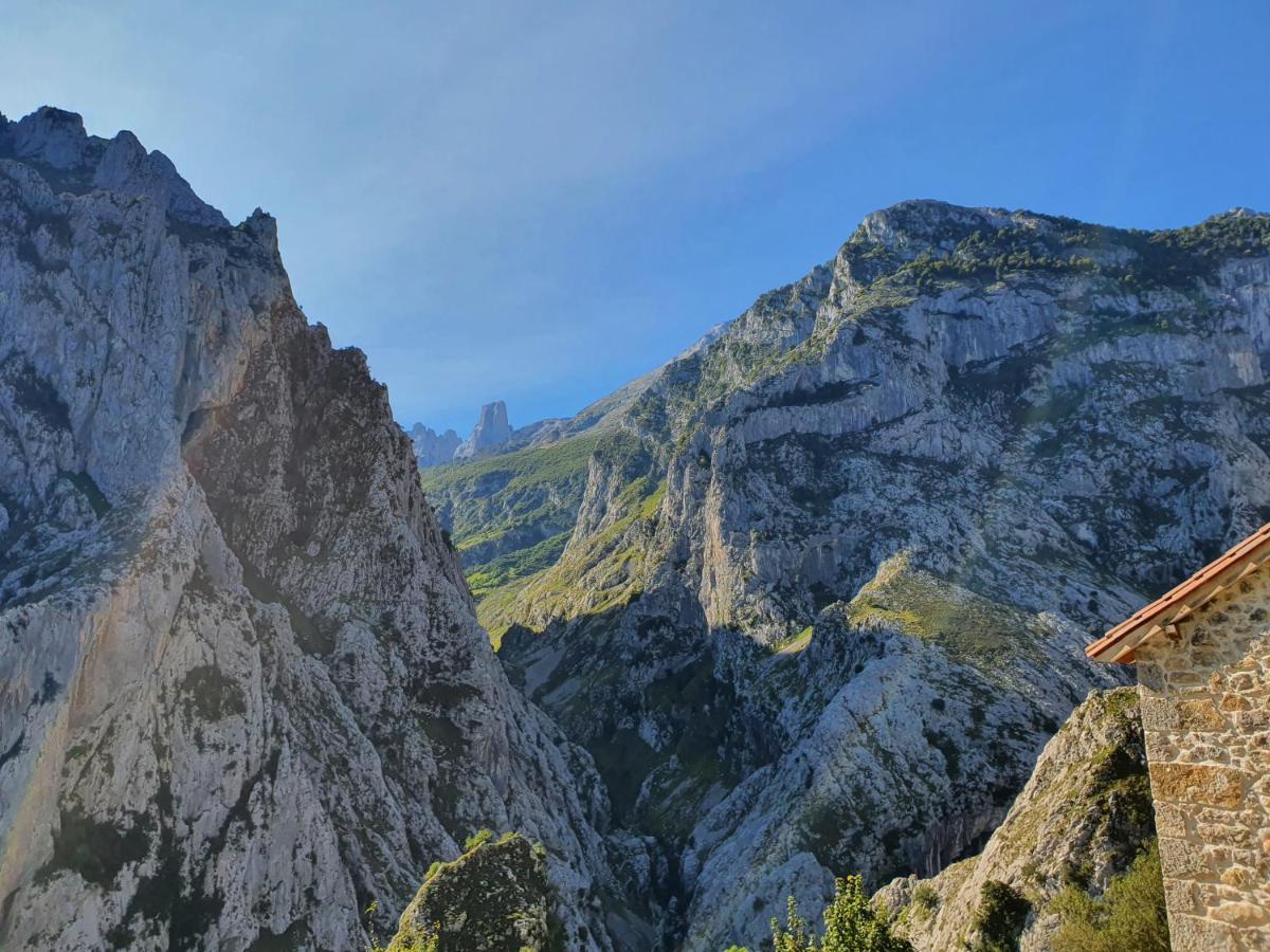 La Estancia De Cangas - Amplio Piso Con Garaje Onís Zewnętrze zdjęcie